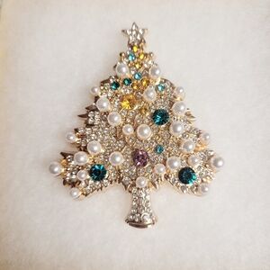 Pearl Christmas Tree Brooch NWT